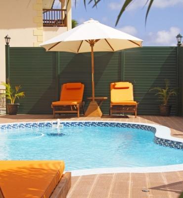 The Palm Seychelles – Piscine