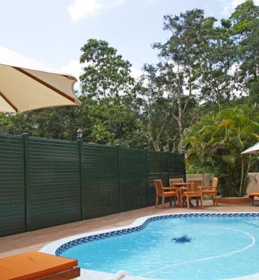 The Palm Seychelles – Piscine