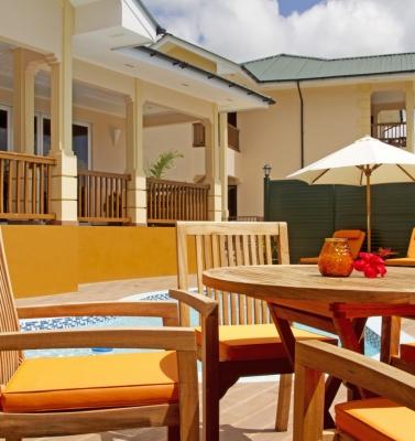 The Palm Seychelles – Piscine
