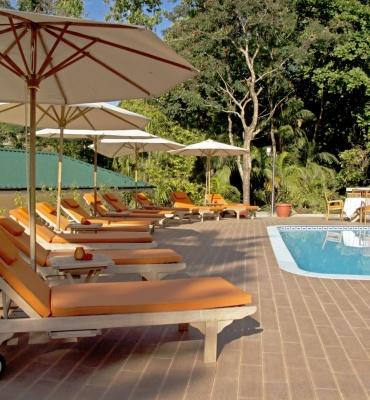 The Palm Seychelles – Piscine